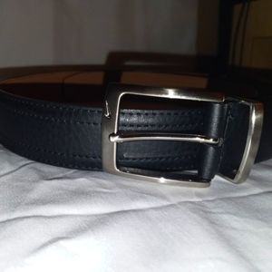 Nike belt, NWOT, size M